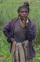 8R2A6019 Tribe Pygmies Batwa Bwindi NP Southwest Uganda