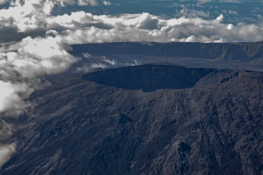 7P8A6505 Volcano Piton de la Fournaise La Reunion