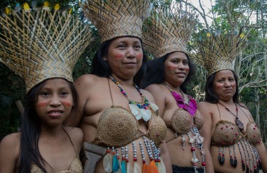 7P8A1948 Tribe Cocoma Rio Nanay Amazonas Peru