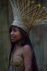 7P8A2106 Tribe Cocoma Rio Nanay Amazonas Peru