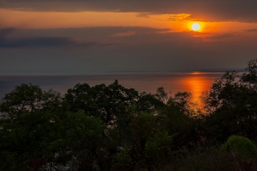 0S8A9656 Sunrise Lake Tanganyika Nsumbu NP North Zambia