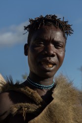 AI6I8054 Tribe Hadzabe Bushman Lake Eyasi North Tanzania