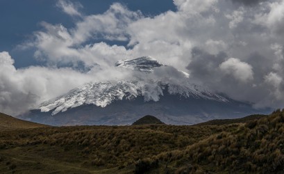 7P8A3971 Volcano Cotopaxi Ecuador