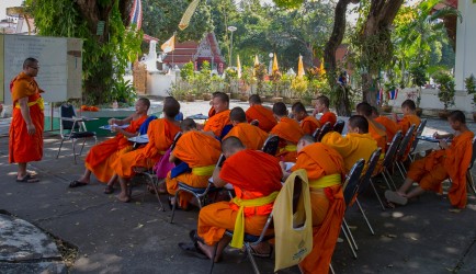 8R2A0032 Monk school Lampang Northwest Thailand