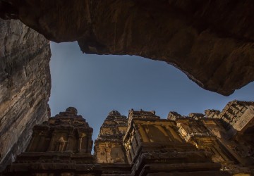 8R2A0061 Hindu Cave Temple 16 Ellora Maharashtra West india