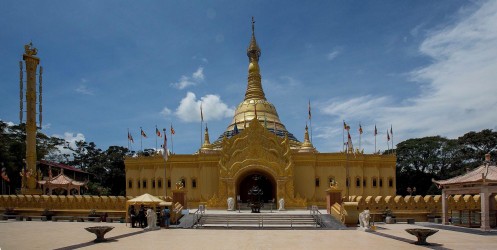 8R2A0388 Pagoda Lumbini Swedagon Sumatra Indonesia