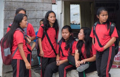 8R2A0846 School Girls Sumatra Indonesia