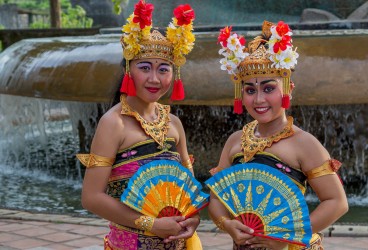 8R2A00221 Balinese people Bali Indonesia