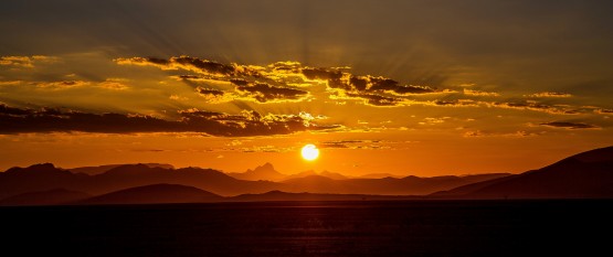 8R2A5358 Sunrise  Sossusvlai Namib Desert West Namibia