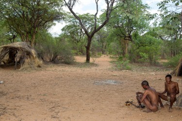 8R2A9710 Tribe San Kalahari Botswana