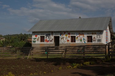 8R2A4489 Village School Virunga NP Rwanda